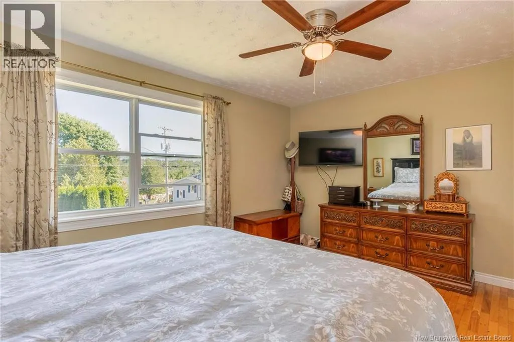 5 Kenwood Road