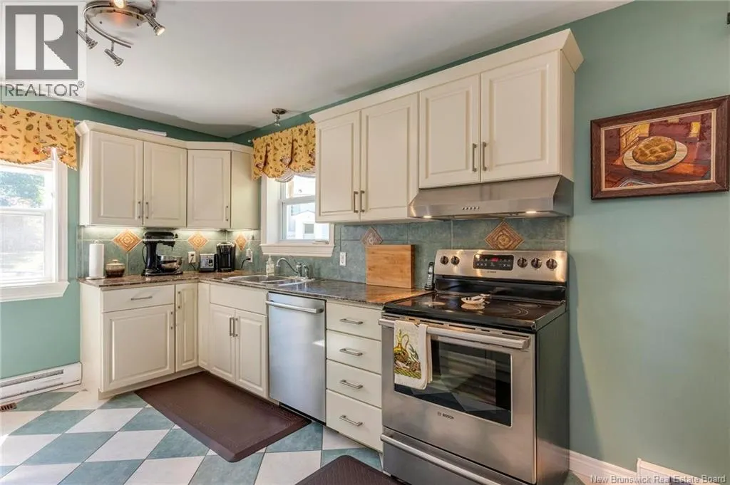 5 Kenwood Road