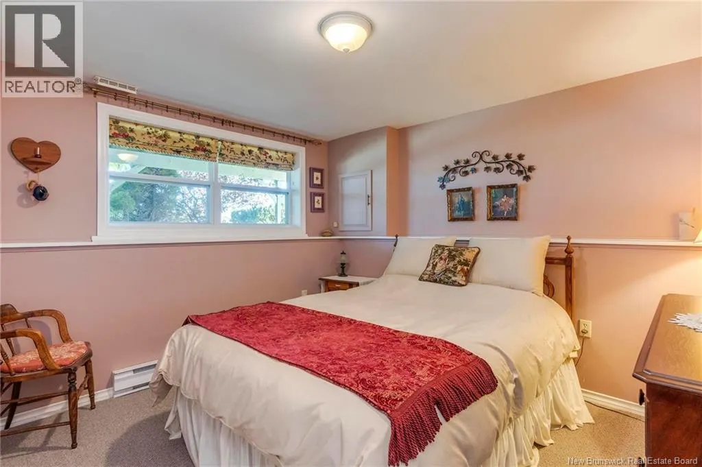 5 Kenwood Road