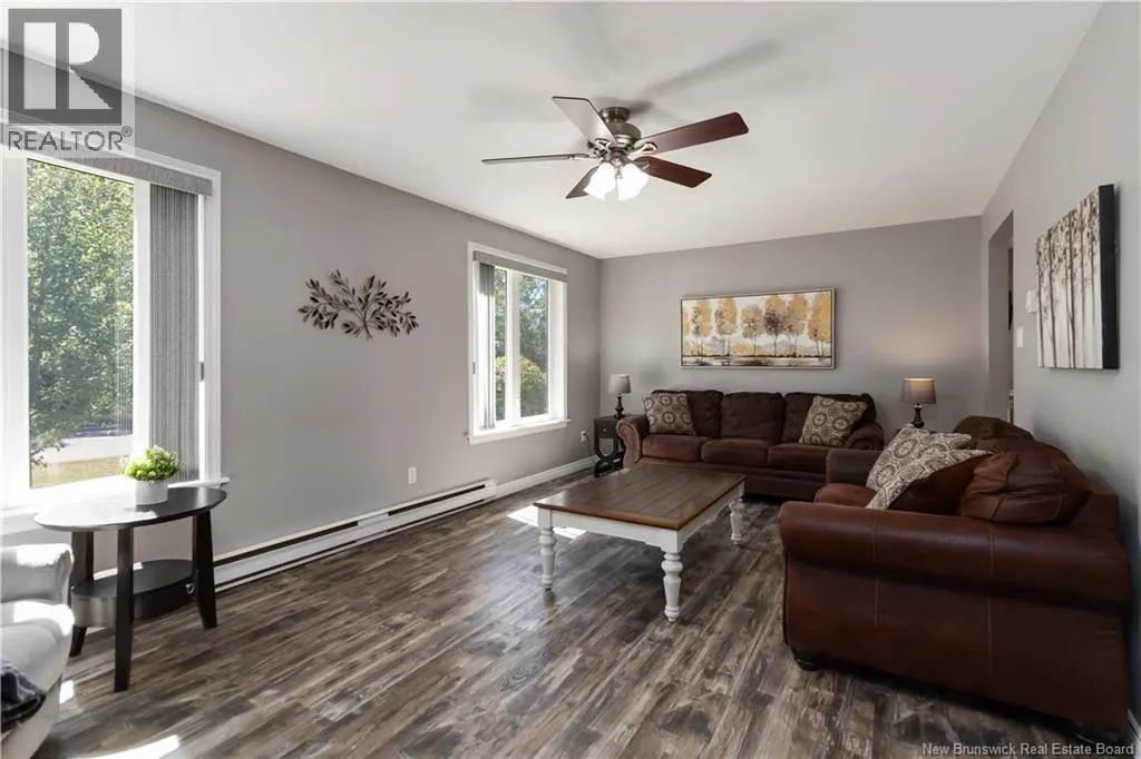 35 Crestwood Drive