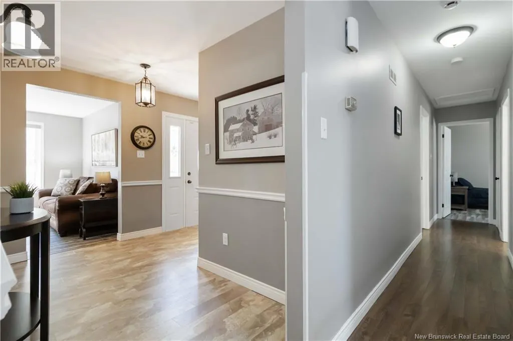 35 Crestwood Drive