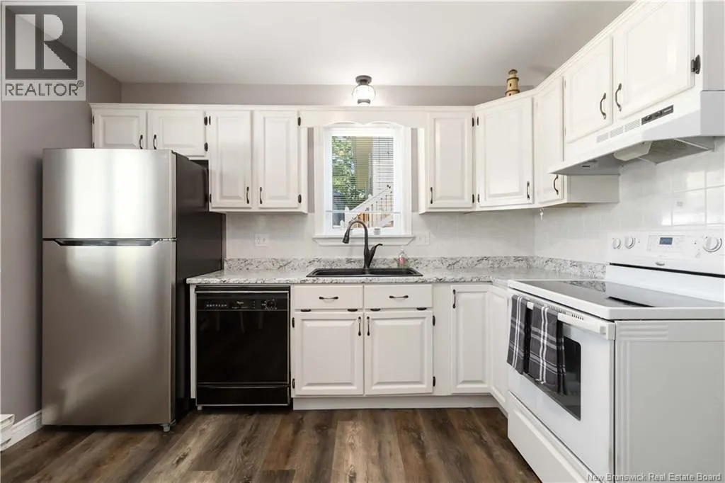 35 Crestwood Drive
