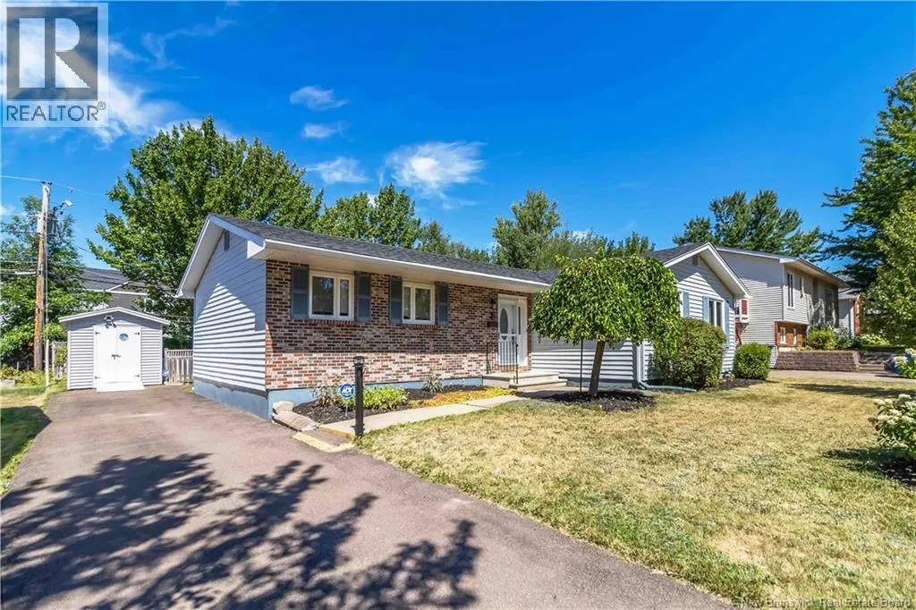 35 Crestwood Drive