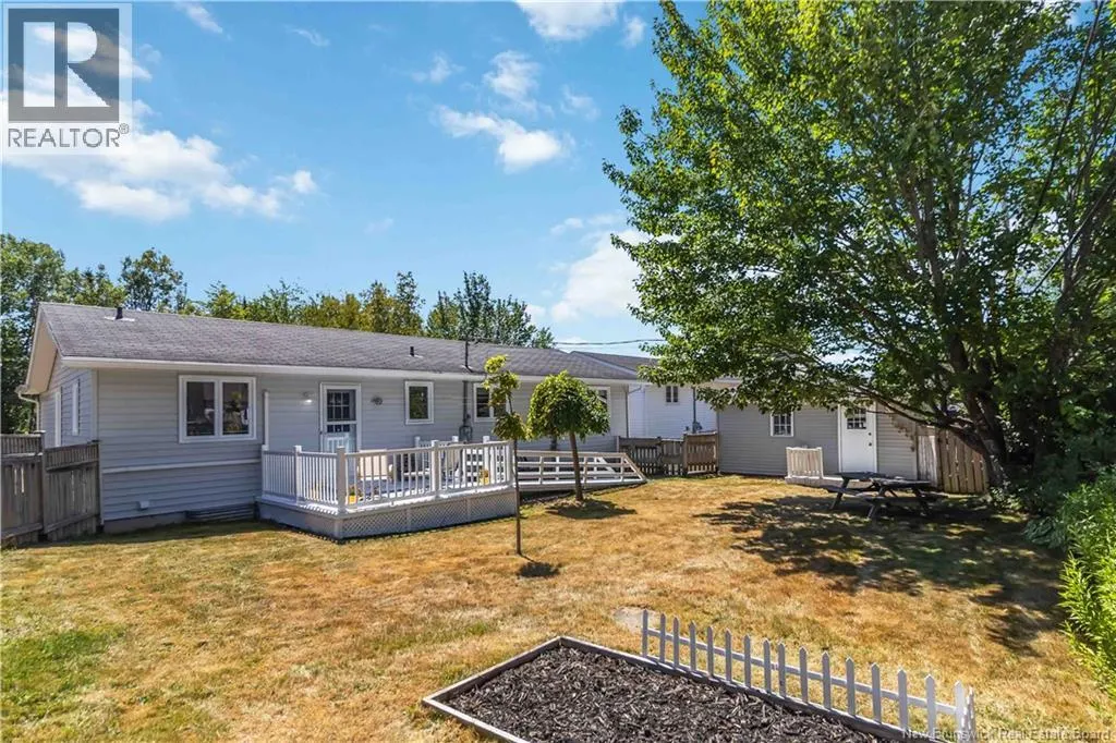 35 Crestwood Drive