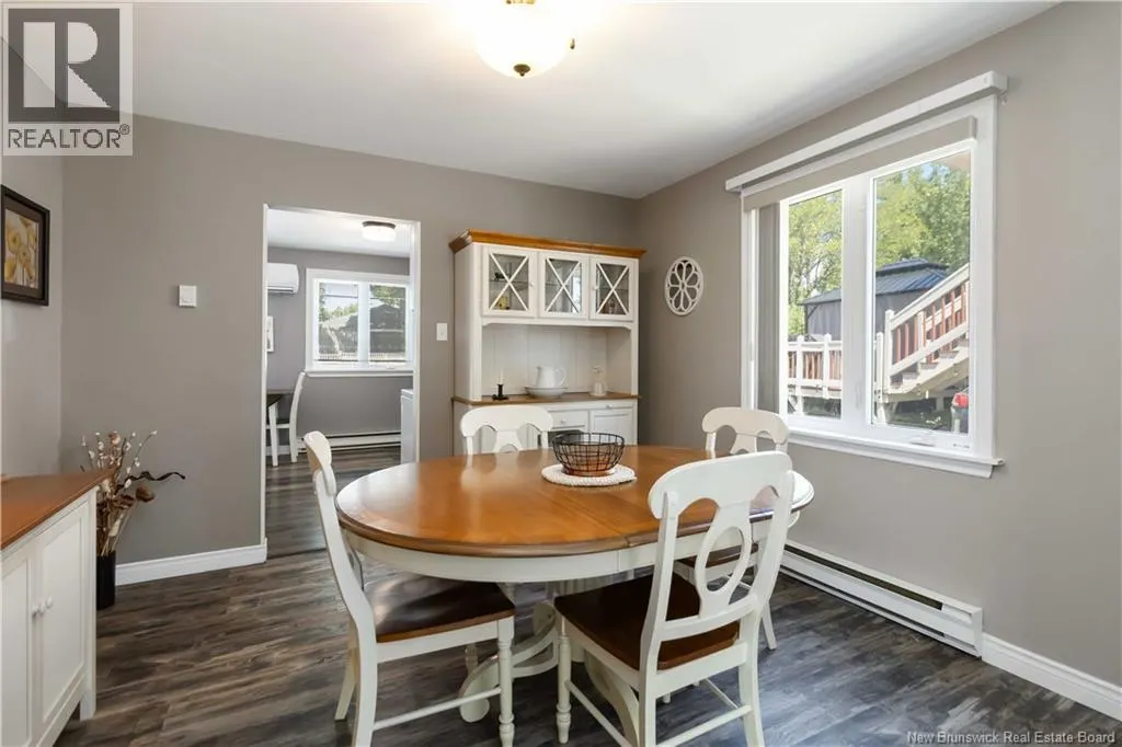 35 Crestwood Drive