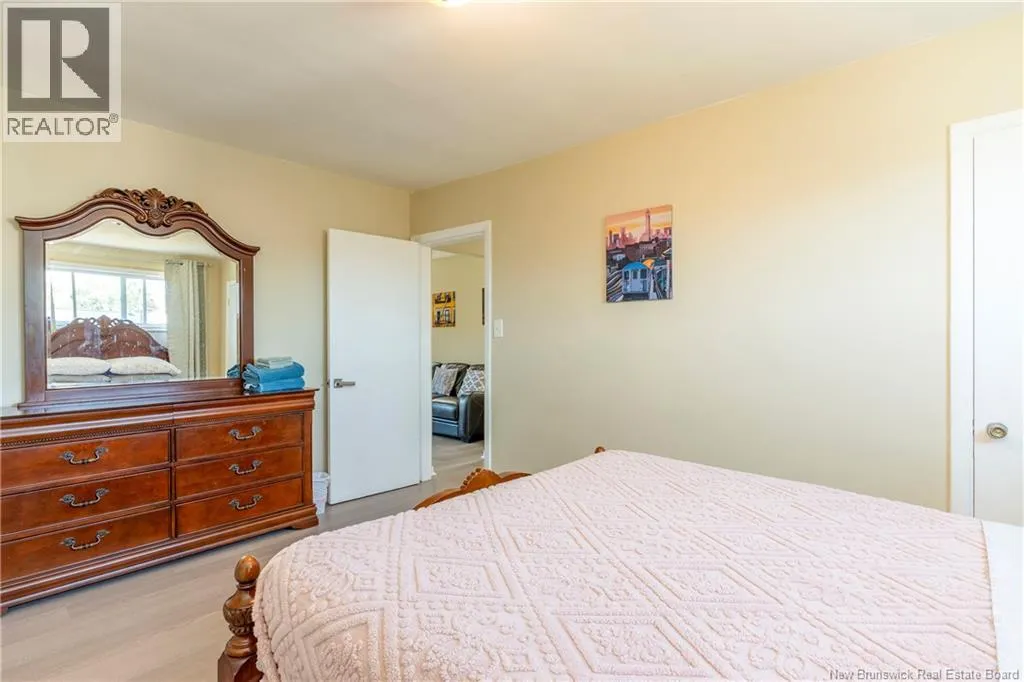 69 Mapleton Road