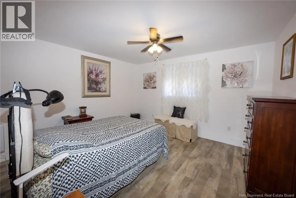 20 Lower Stoneridge Road