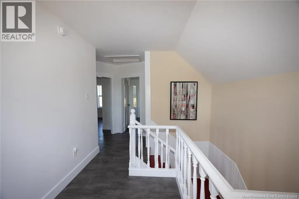 20 Lower Stoneridge Road