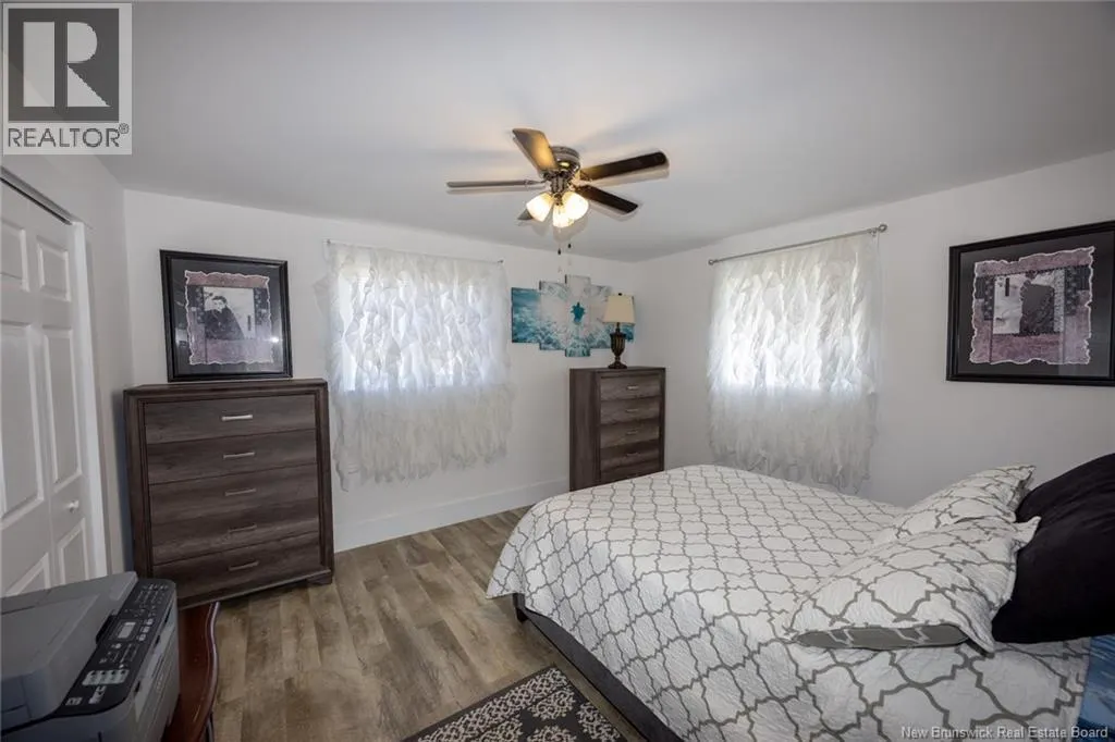 20 Lower Stoneridge Road