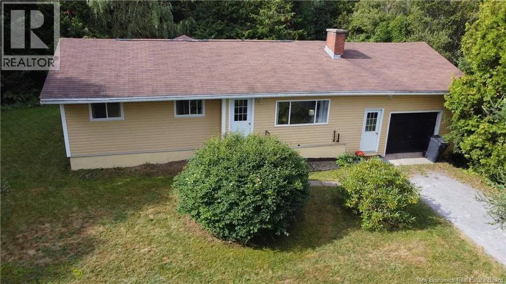 15 Hillcrest Drive
