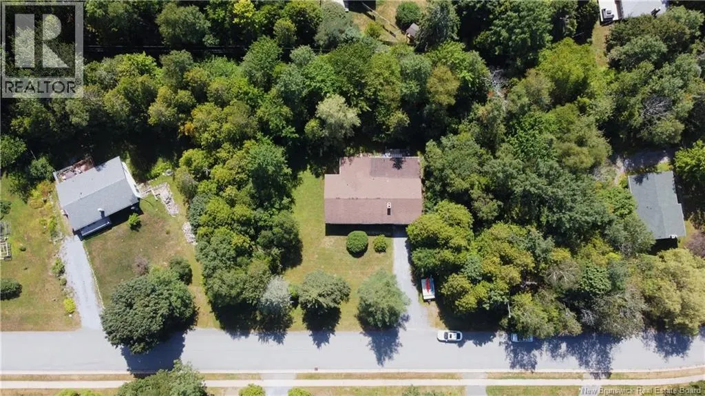 15 Hillcrest Drive