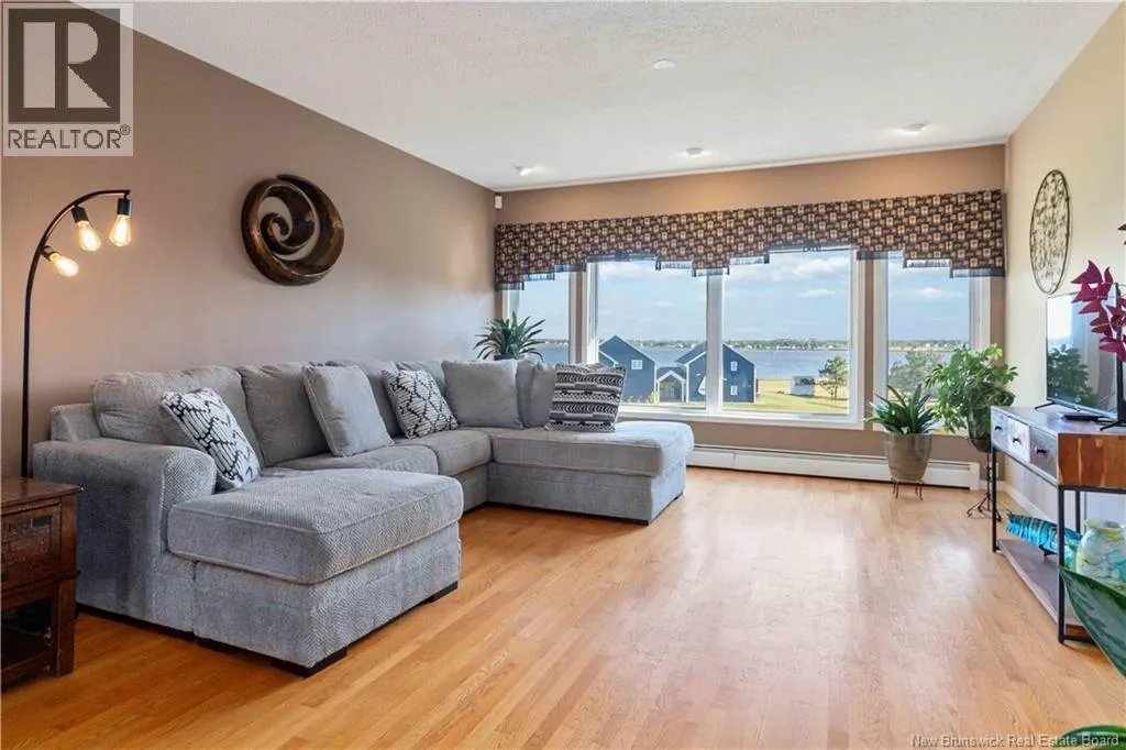 153 Du Couvent Road