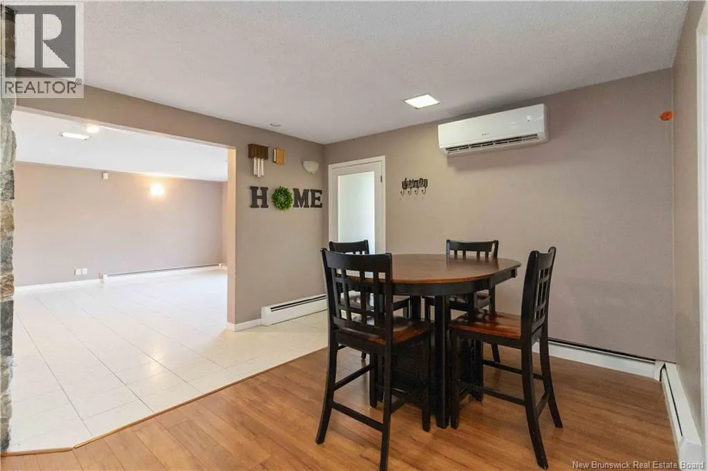 153 Du Couvent Road