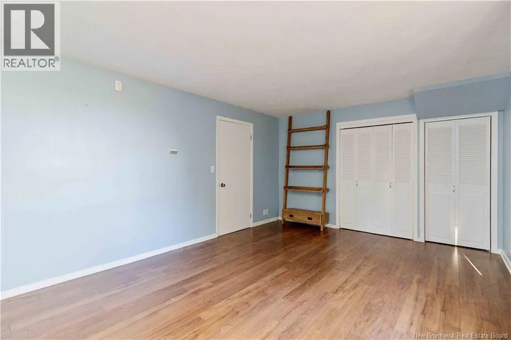 153 Du Couvent Road