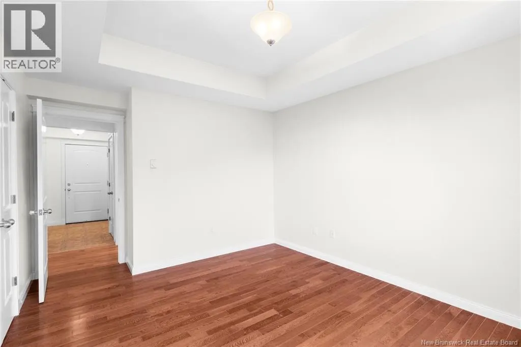 362 Carleton Street Unit# 407