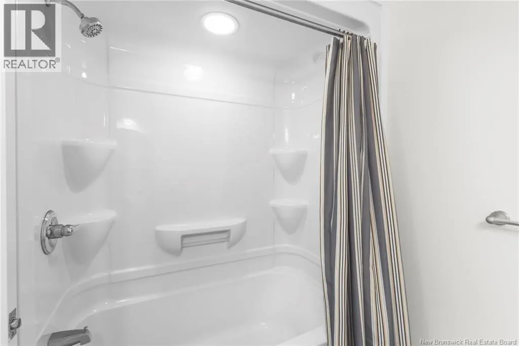 362 Carleton Street Unit# 407