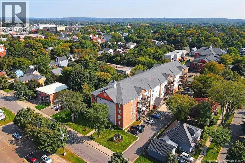 362 Carleton Street Unit# 407