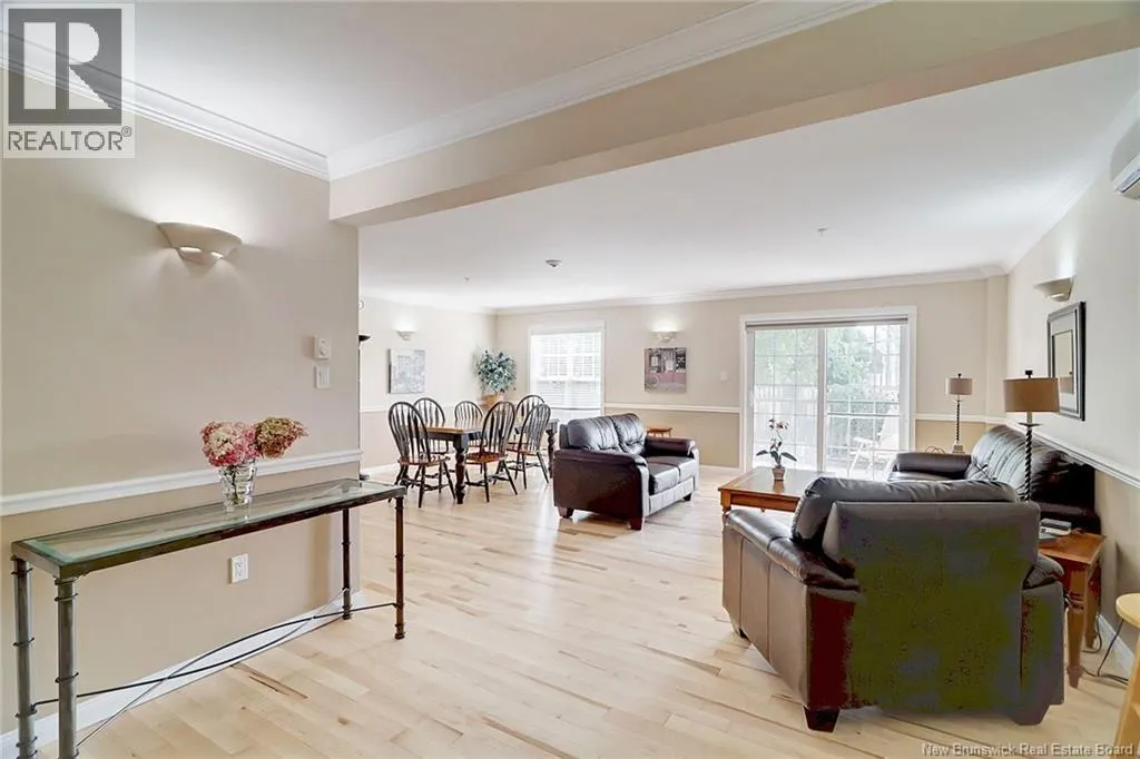 362 Carleton Street Unit# 407