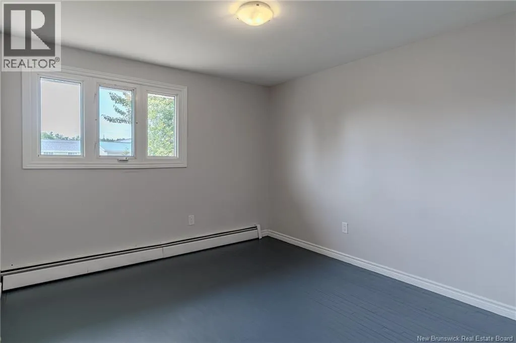 585 Bonita Avenue