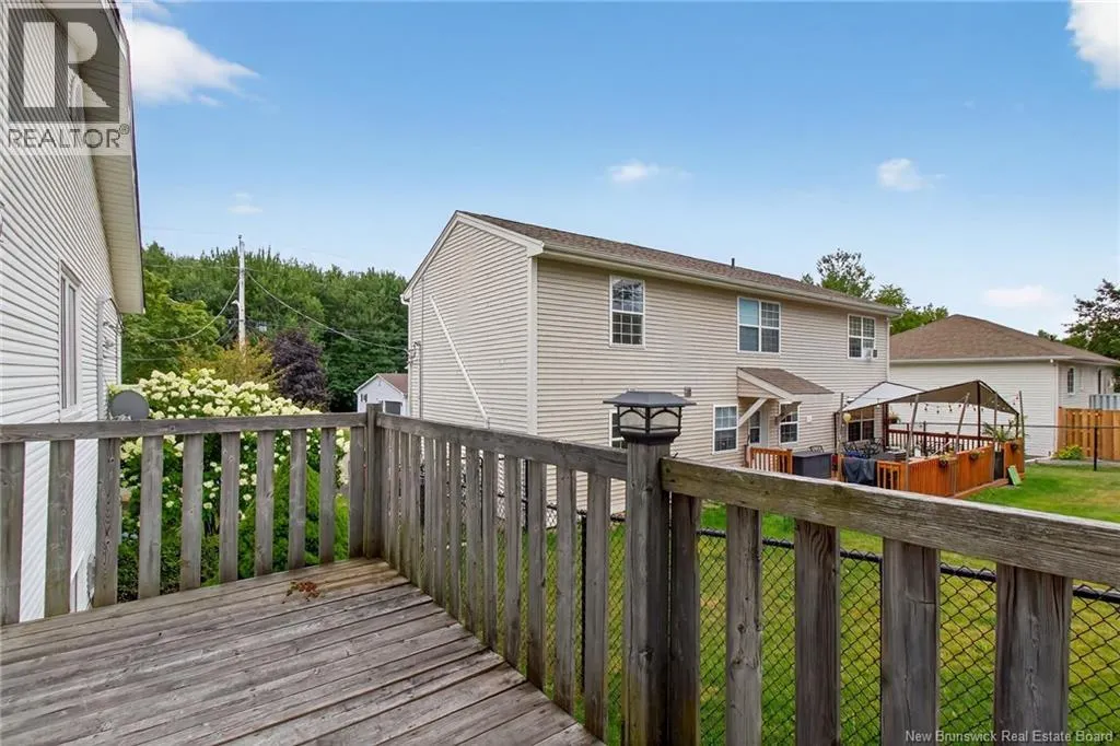 55 Morewood Crescent