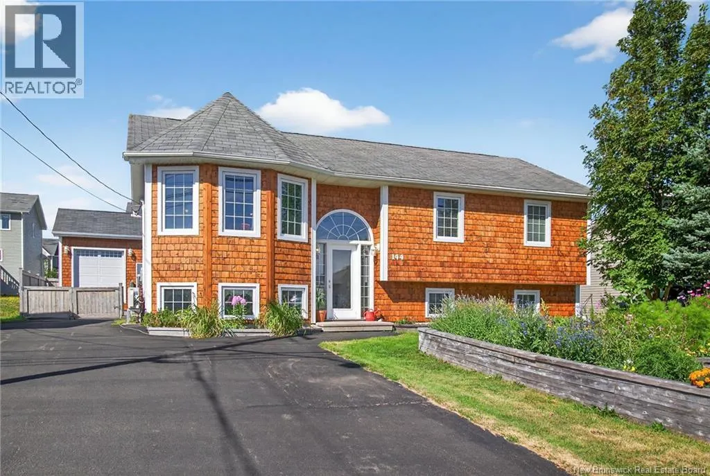 144 Oak Ridge Drive