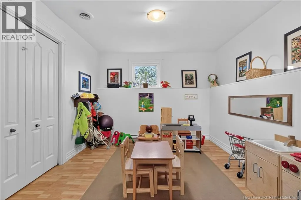 144 Oak Ridge Drive