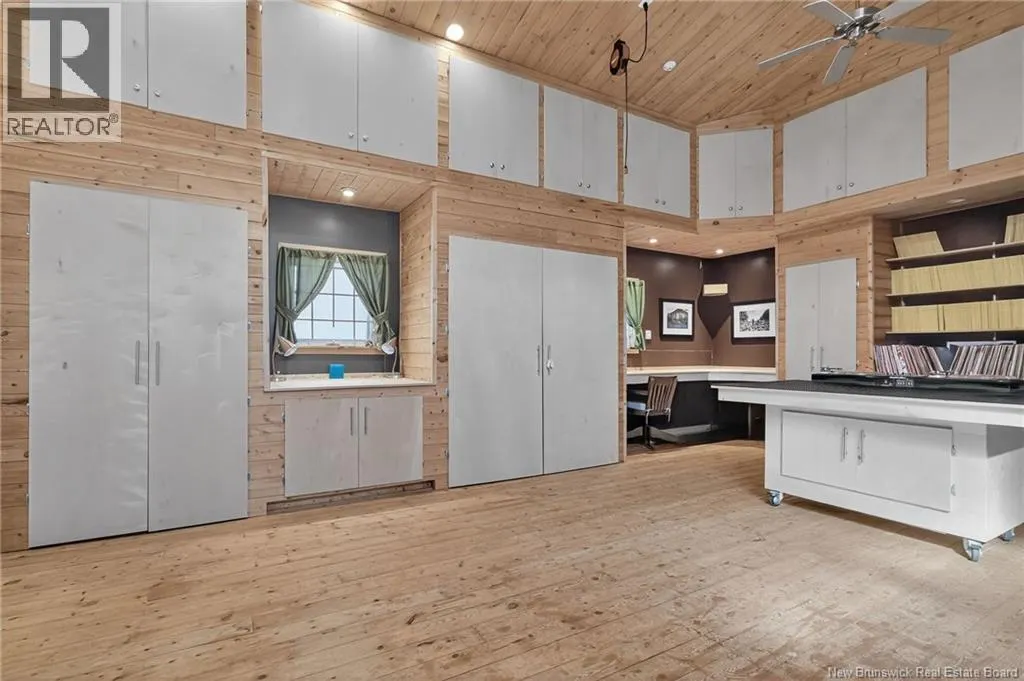 144 Oak Ridge Drive