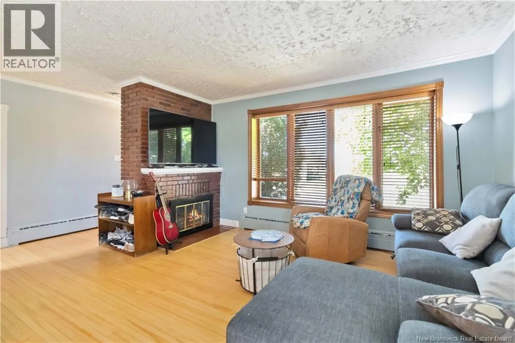 33 Ellerdale Avenue