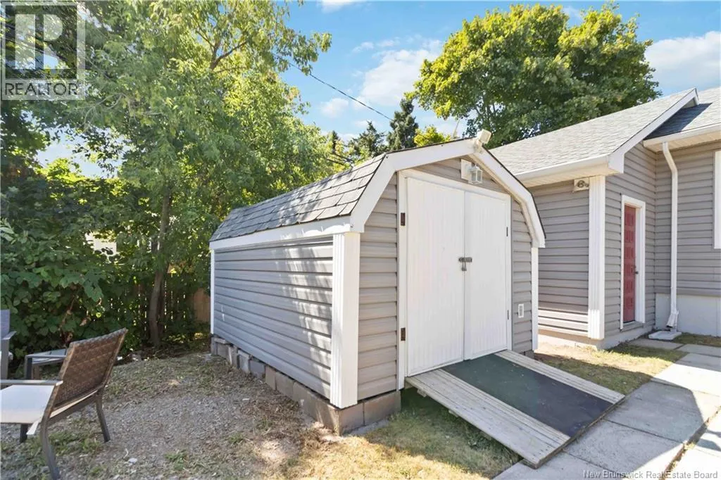 33 Ellerdale Avenue