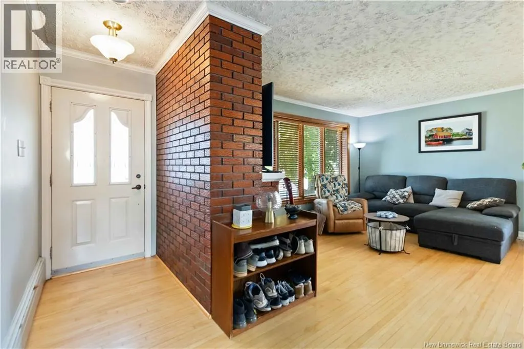 33 Ellerdale Avenue