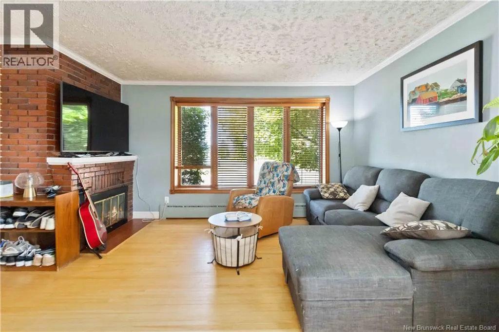 33 Ellerdale Avenue