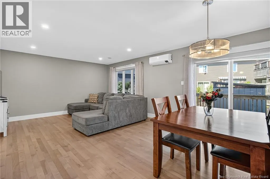32 Satleville Crescent