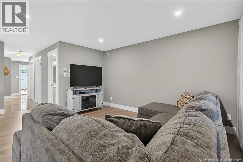 32 Satleville Crescent
