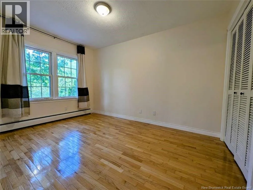 1A Heather Terrace