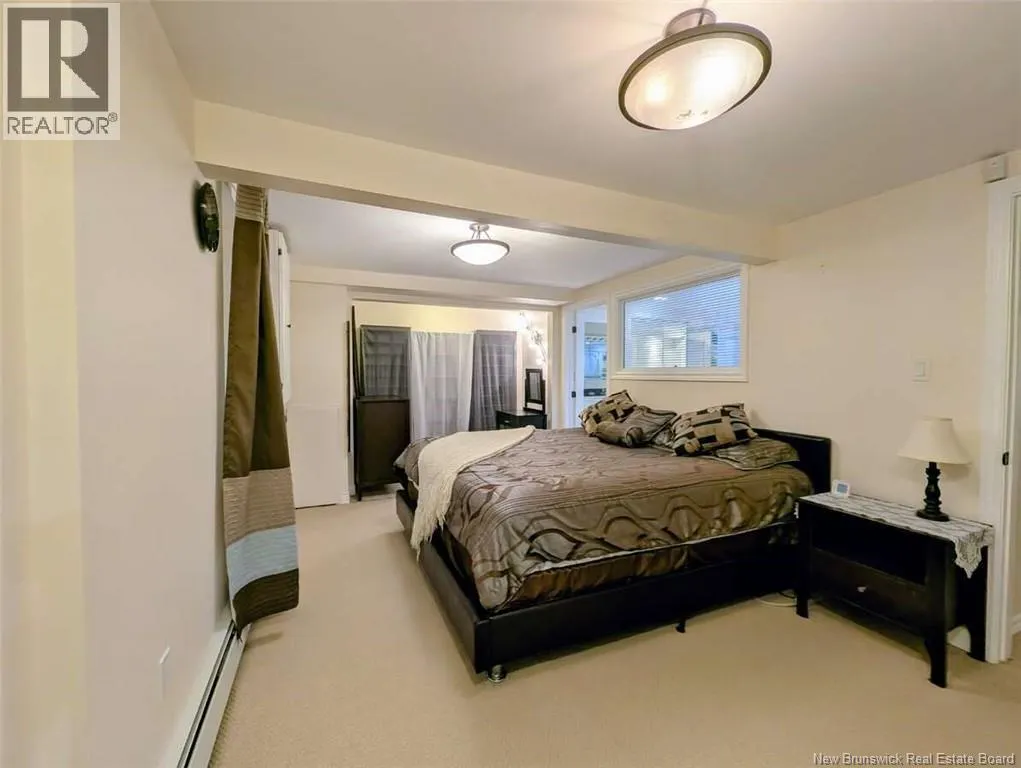 1A Heather Terrace