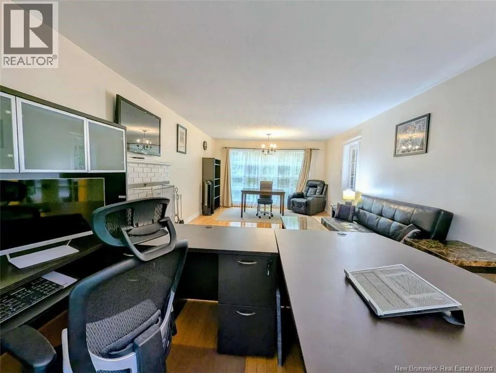 1A Heather Terrace