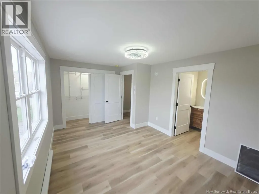 169 Arlington Crescent