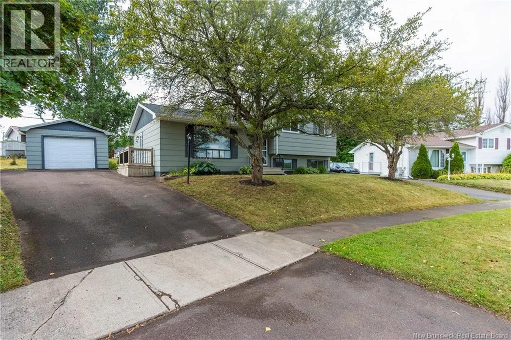 102 Notingham Drive