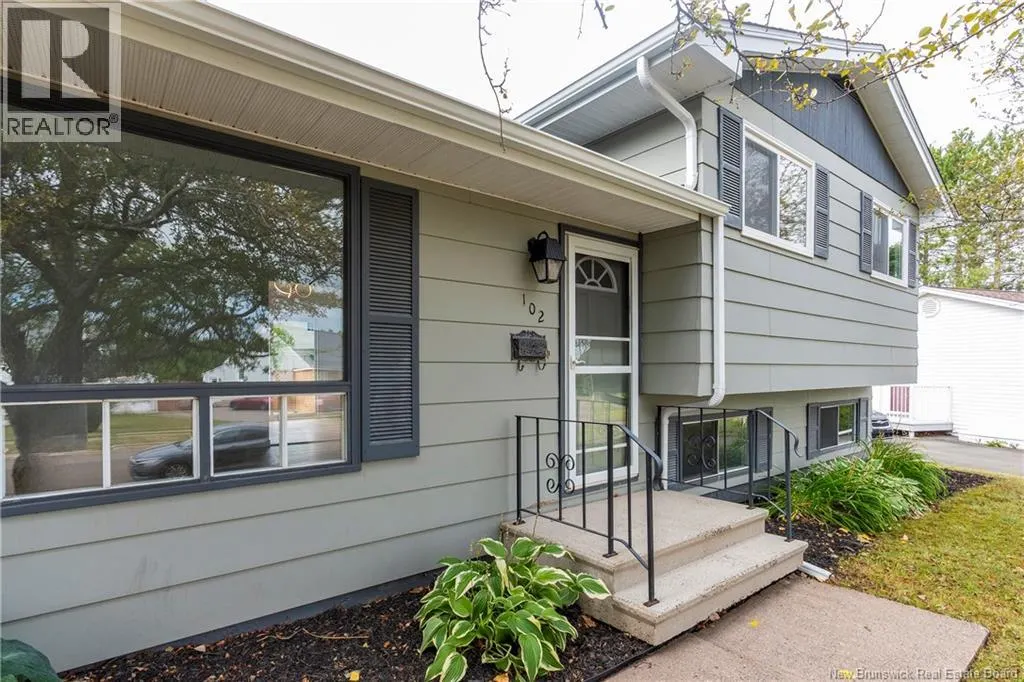 102 Notingham Drive
