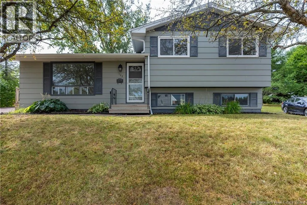 102 Notingham Drive