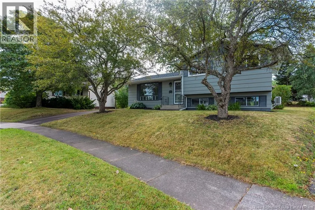 102 Notingham Drive