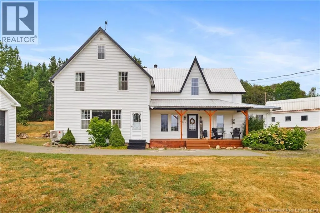 73 Howland Ridge Road