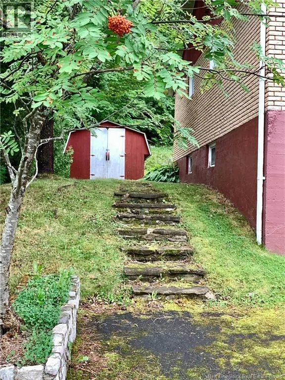 518 Riverview
