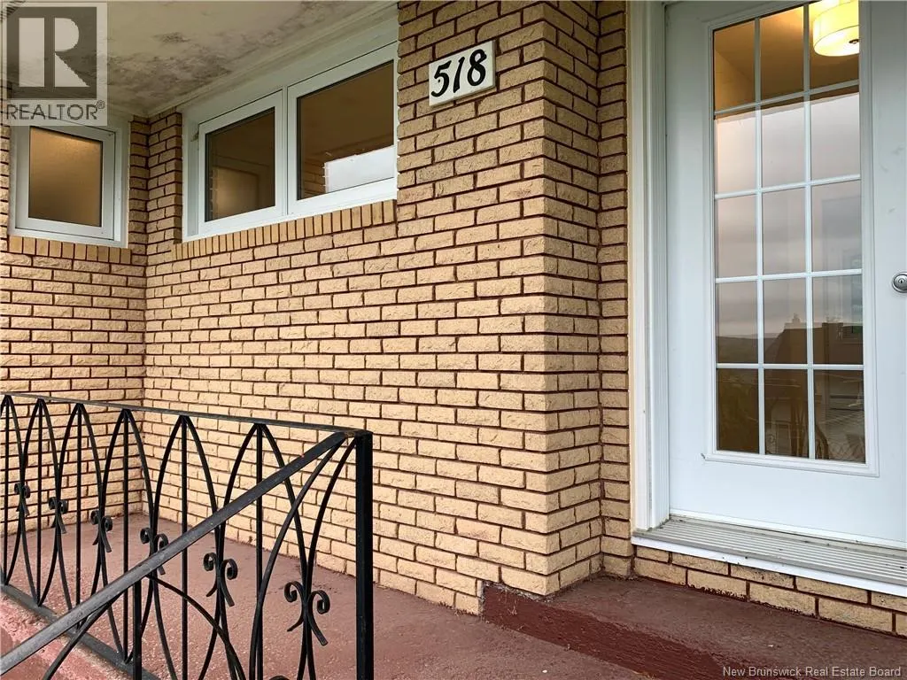 518 Riverview