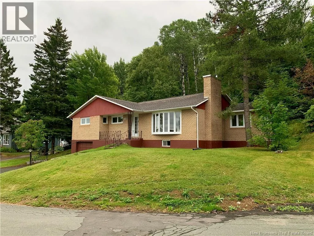 518 Riverview