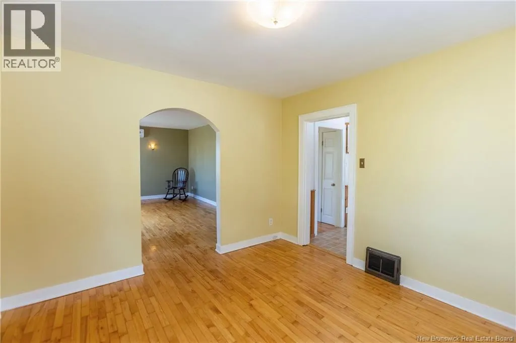 11 Bulmer Lane