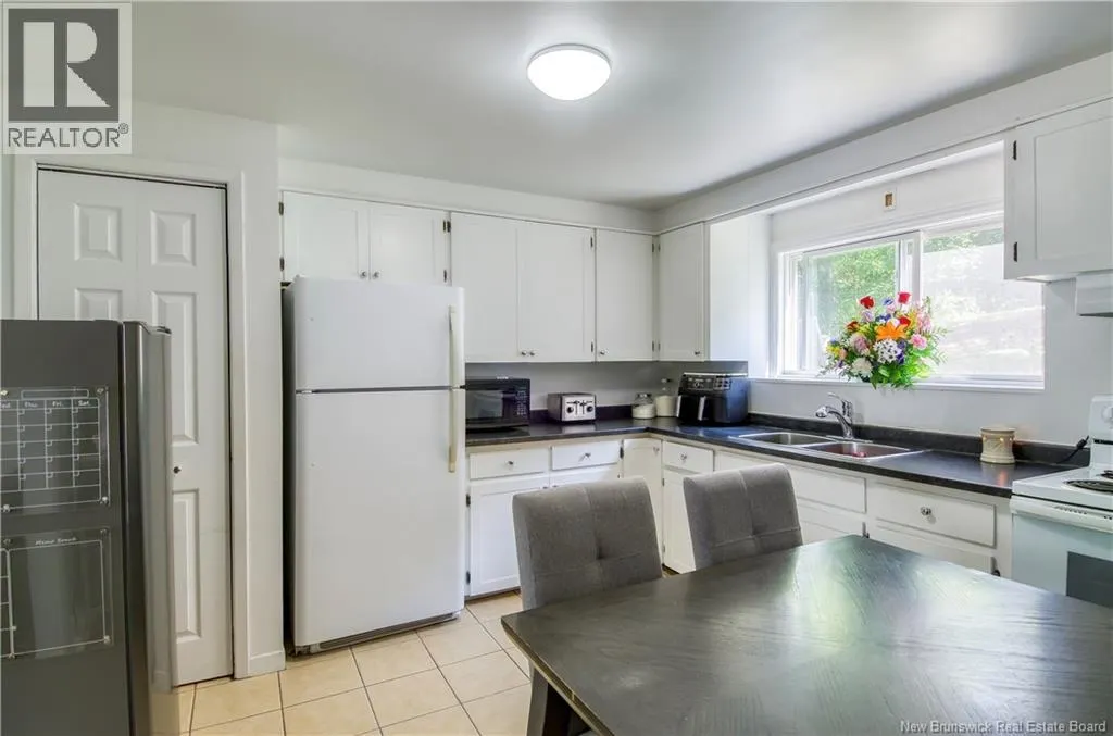 27-29 Acadia Crescent