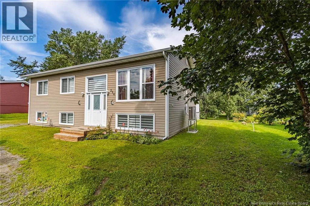 214 Maurice Crescent