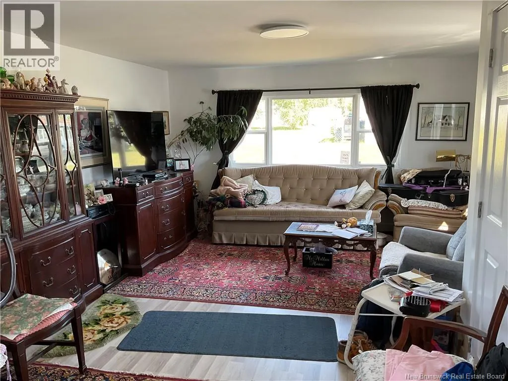18 View Lane