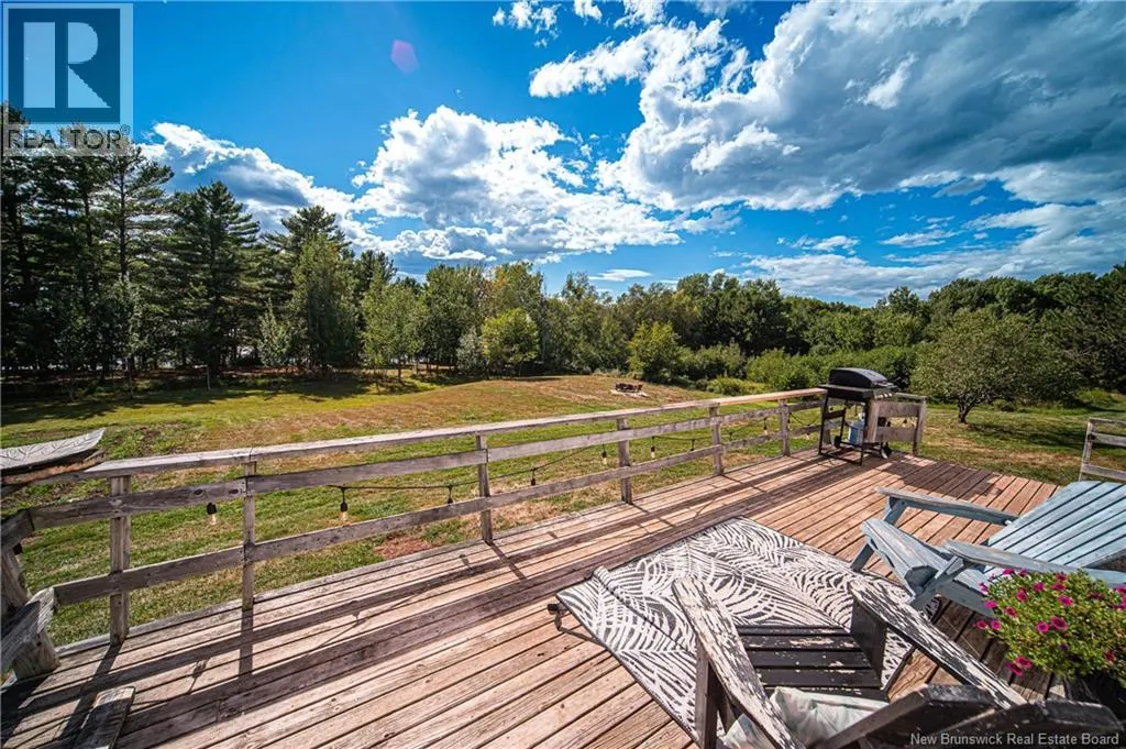 24 Island View Lane